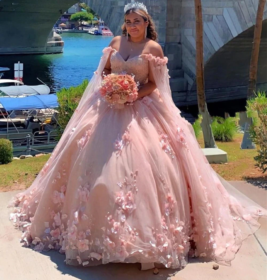 Vestidos De 15 Años Sweetheart Handmade Flowers Tulle Quinceanera Dresses with Flutter Sleeves Sweet 16 Prom Gowns,LW028