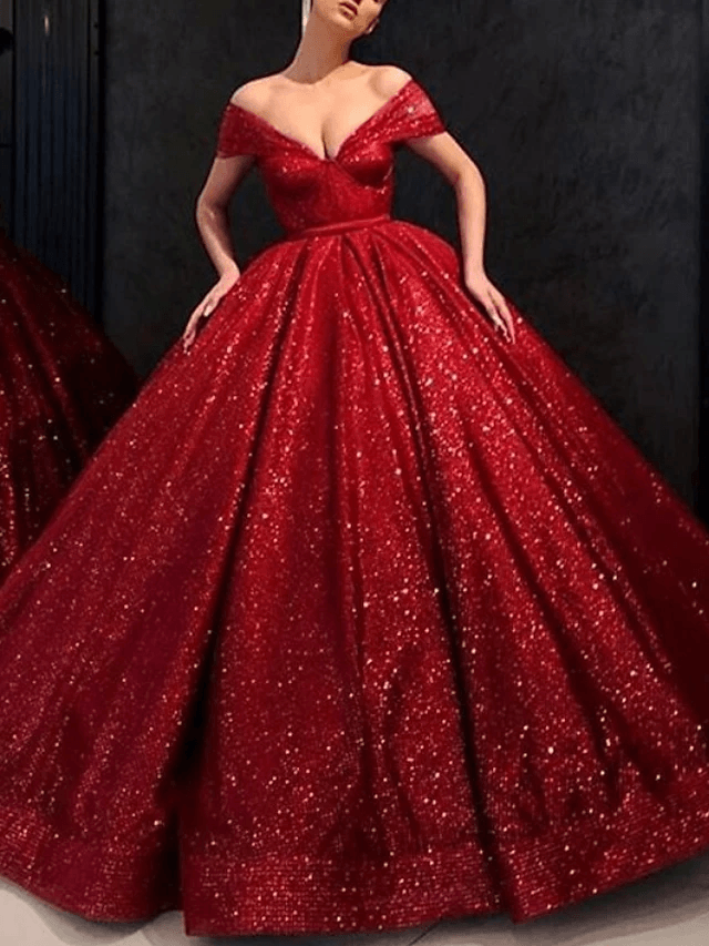 Genelia Deshmukh Hot Gown Designs | Trendy Gown Designs | Bridal Gowns