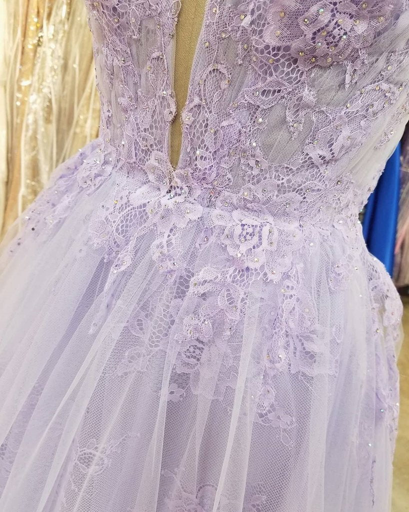 A Line V Neck Purple Lace Long Prom Dresses, Lilac Lace Long Formal Evening Dresses,DS0543