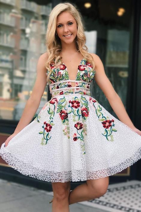 Sexy Embroidery Homecoming Dress Low Cut, Short Prom Dress ,Formal Dress, Pageant Dance Dresses, Back To School Party Gown,DS0353