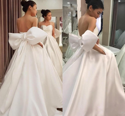 Fashion Back Design Wedding Dresses with Big Bow Sweetheart Neck Backless Simple Satin,DS3968